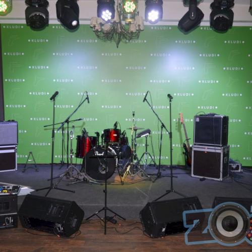 Zoomrent 1