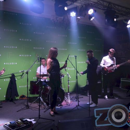 Zoomrent 29
